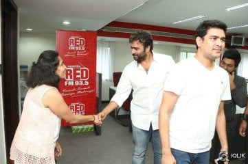 Rowdy Fellow Movie Team at Red FM